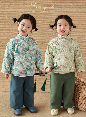 幼悠女童冬季油画印花棉服