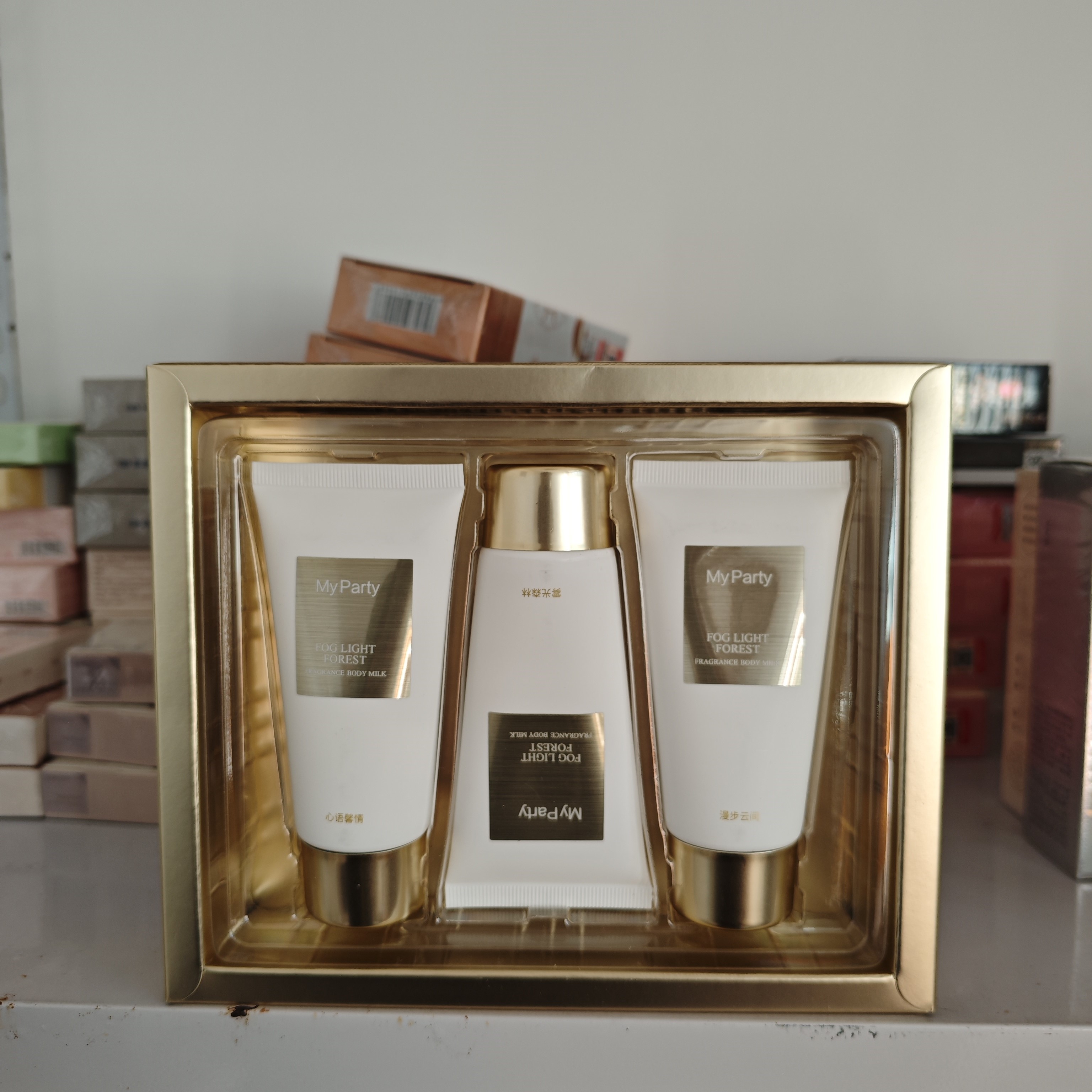 木槿保湿·香氛身体乳礼盒(40gx3)