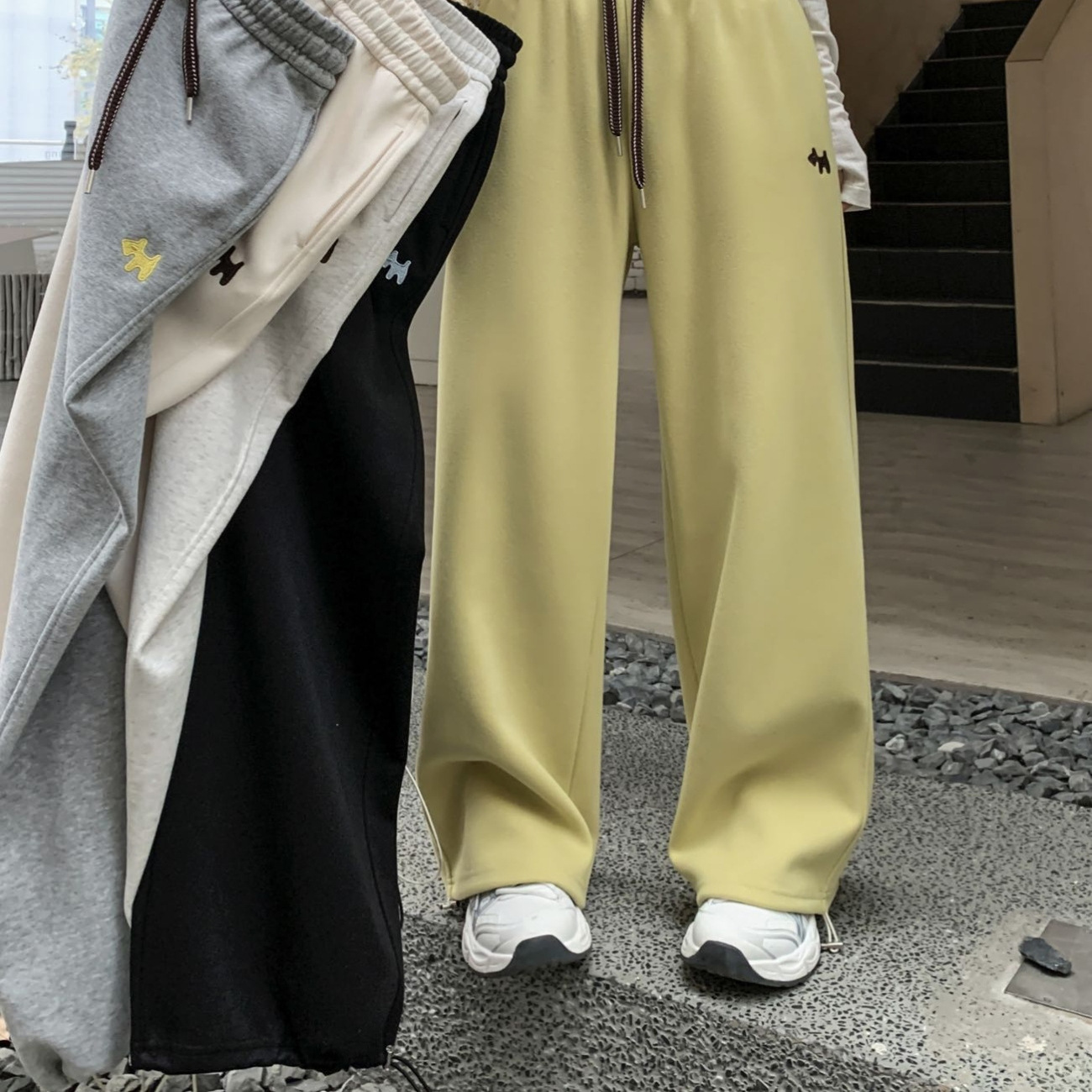 绣花小狗卫裤两穿春季休闲裤新款长裤女运动裤舒适卫裤宽松时尚