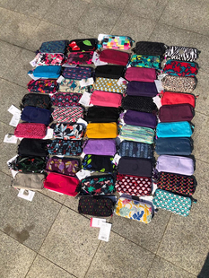 YP154爆单休闲bi备小猴子手包轻便实用的小长方型多色系手拎包 女