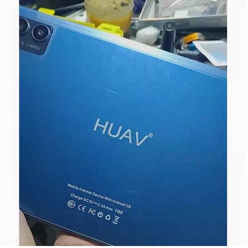 HUAV平板电脑T700-lM1075（X35）显示屏触摸总成 钢化膜 盖板更换