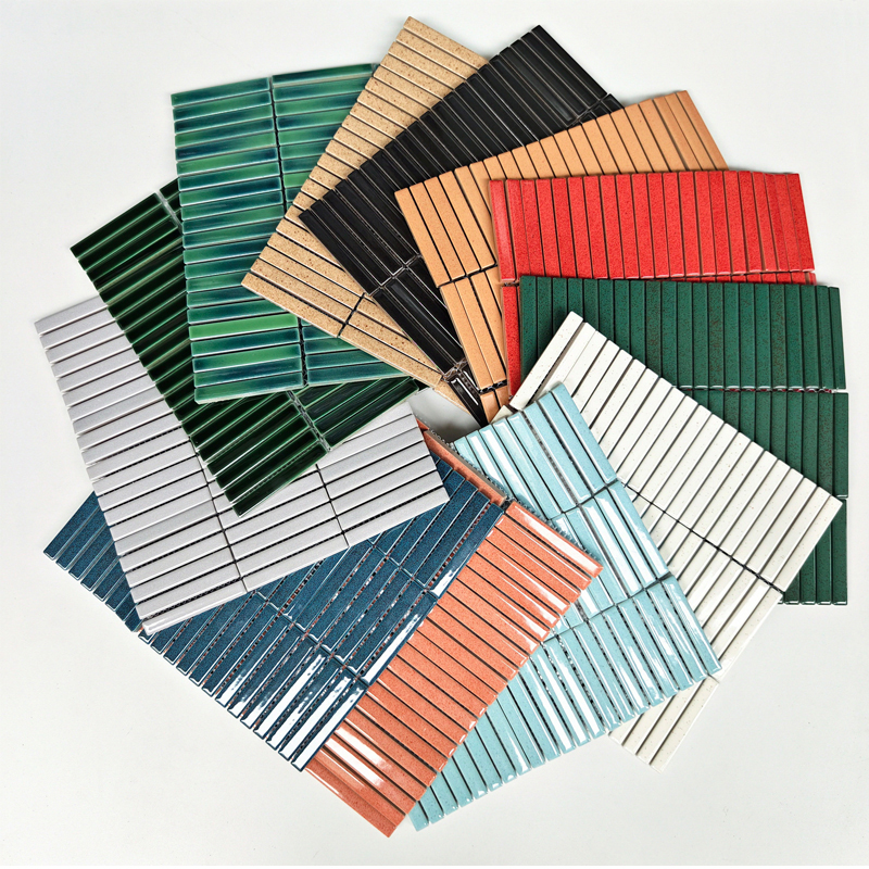 长条马赛克卫生间店铺背景瓷砖