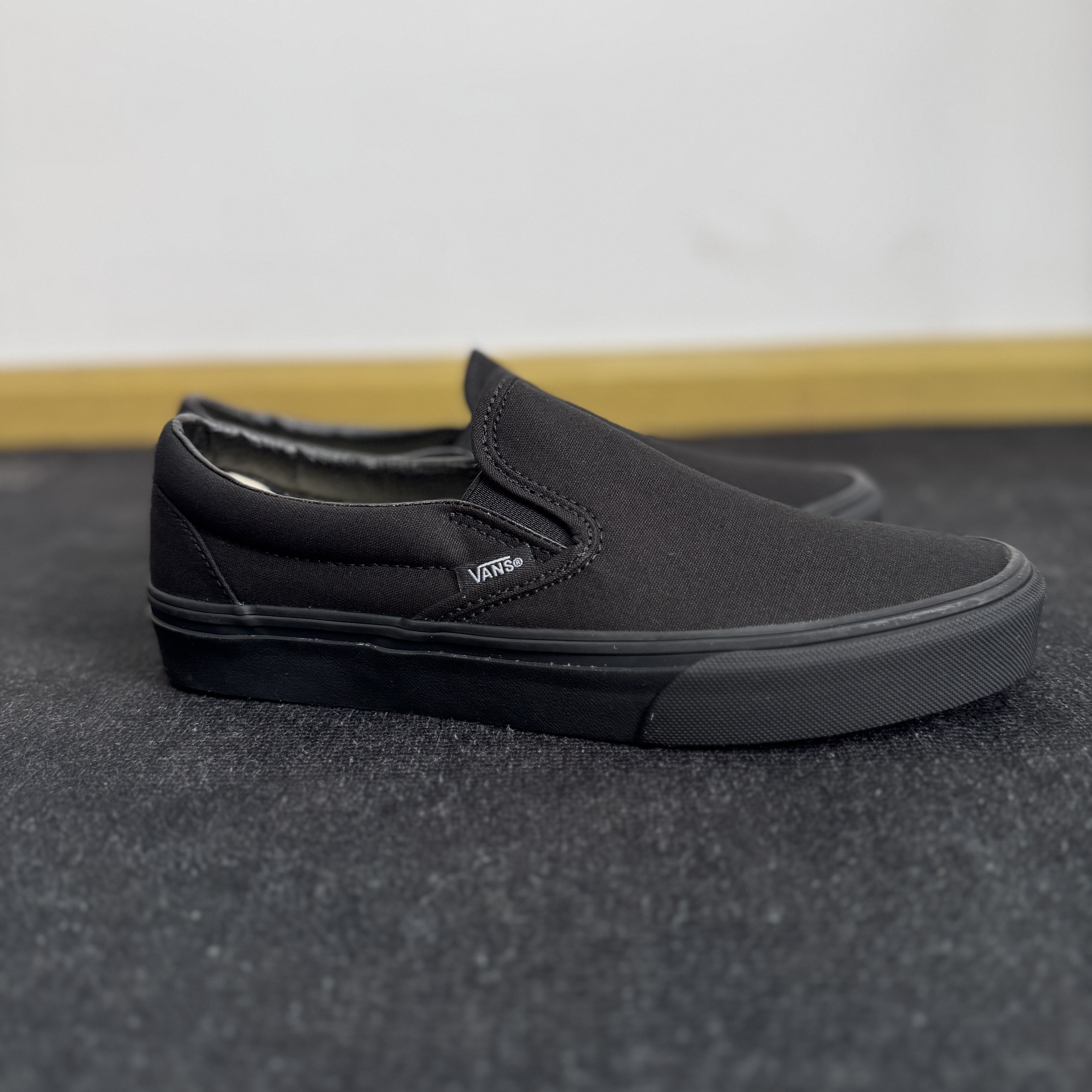 范斯经典款一脚蹬帆布鞋板鞋