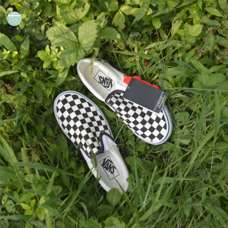 ÏÖ»õÕýÆ· Vans Slip on ºÚ°×ÆåÅ̸ñÒ»½ÅµÅÄÐÅ®·«²¼Ð¬VN-0EYEBWW