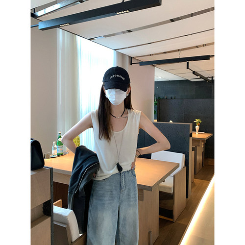 60支超细羊毛卷边无袖背心