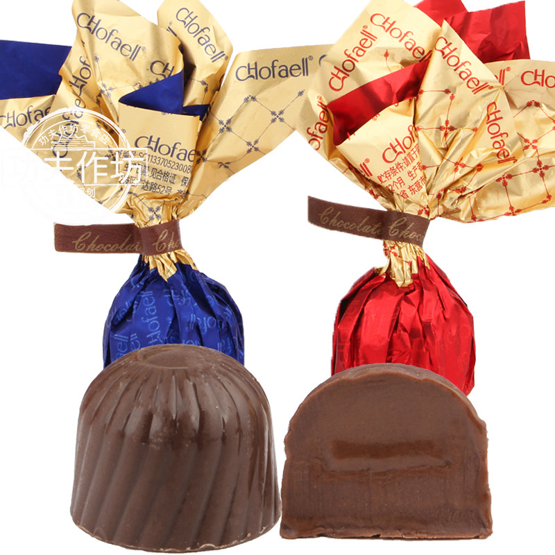 京特巴斯特流心巧克力夹心解馋结婚喜糖高颜值送友零食蓝红色喜庆