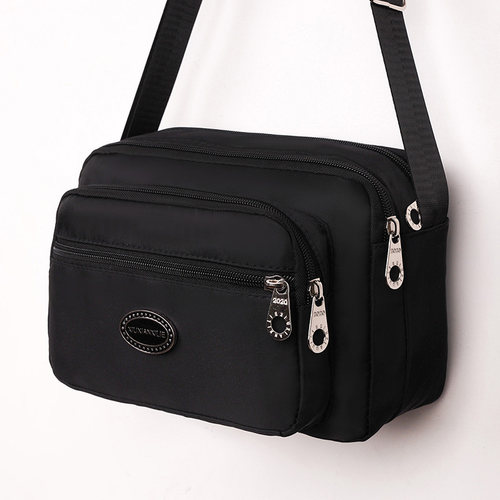 防水牛津布妈妈女包休闲背包简约多层大容量单肩斜挎包新款钱包