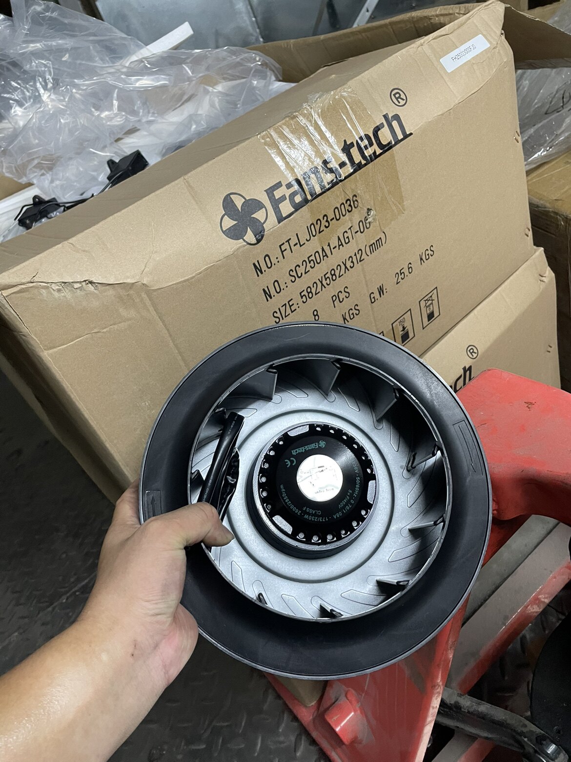 R2E250-AT06-19-14-12 R2E250-RB06-19 R2E250-AT06-19AM2E074-EI