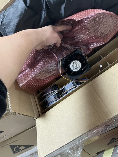 台达 PFB0924GHE 24V 0.76A  ABB变频器PMD2409PMB1-A风扇9238