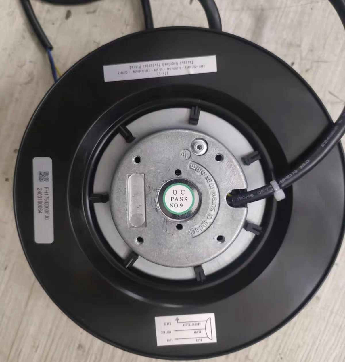 SC175A1-AGT-03/01 FW052-0252B05 175-62 FANS-TECH泛仕达风机