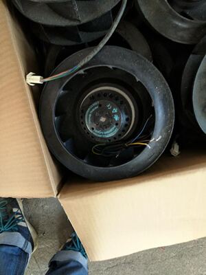 R2E225-BD92-09/19/12 M2E068-DF 230V 135/200W原装德国ebmpapst