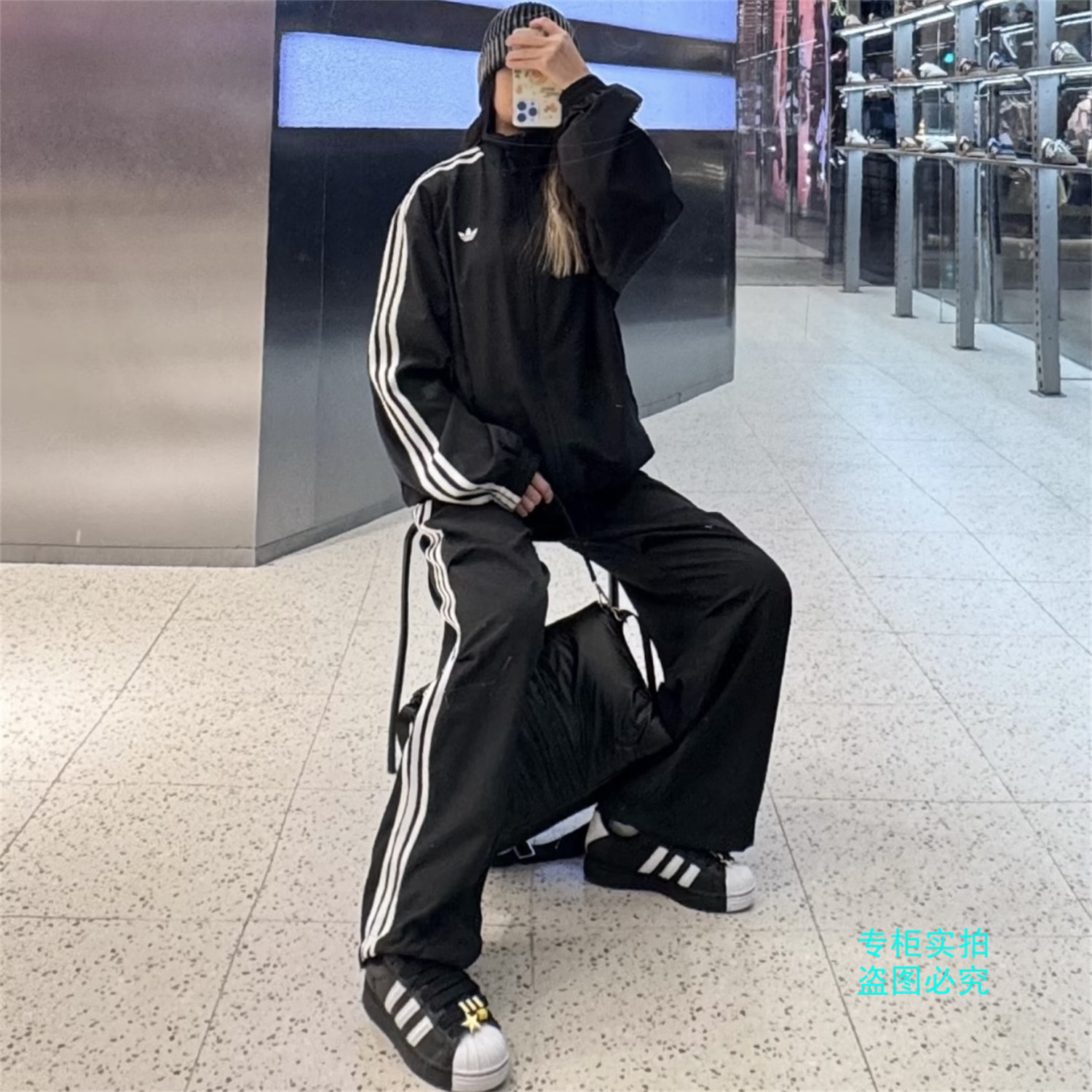 Adidas阿迪达斯三叶草 26年春季女子运动宽松梭织长袖外套 KD2894图片
