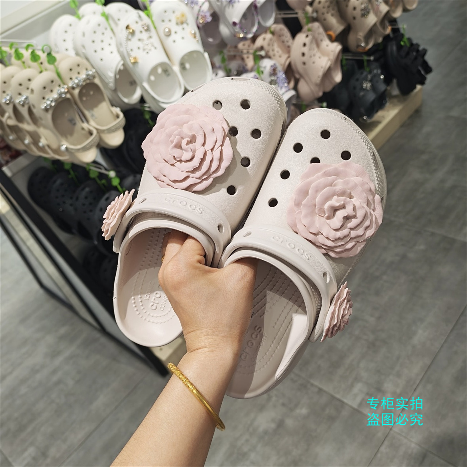 Crocs卡骆驰 叠影玫瑰云朵洞洞鞋厚底凉拖鞋沙滩女鞋 214026-2PL图片
