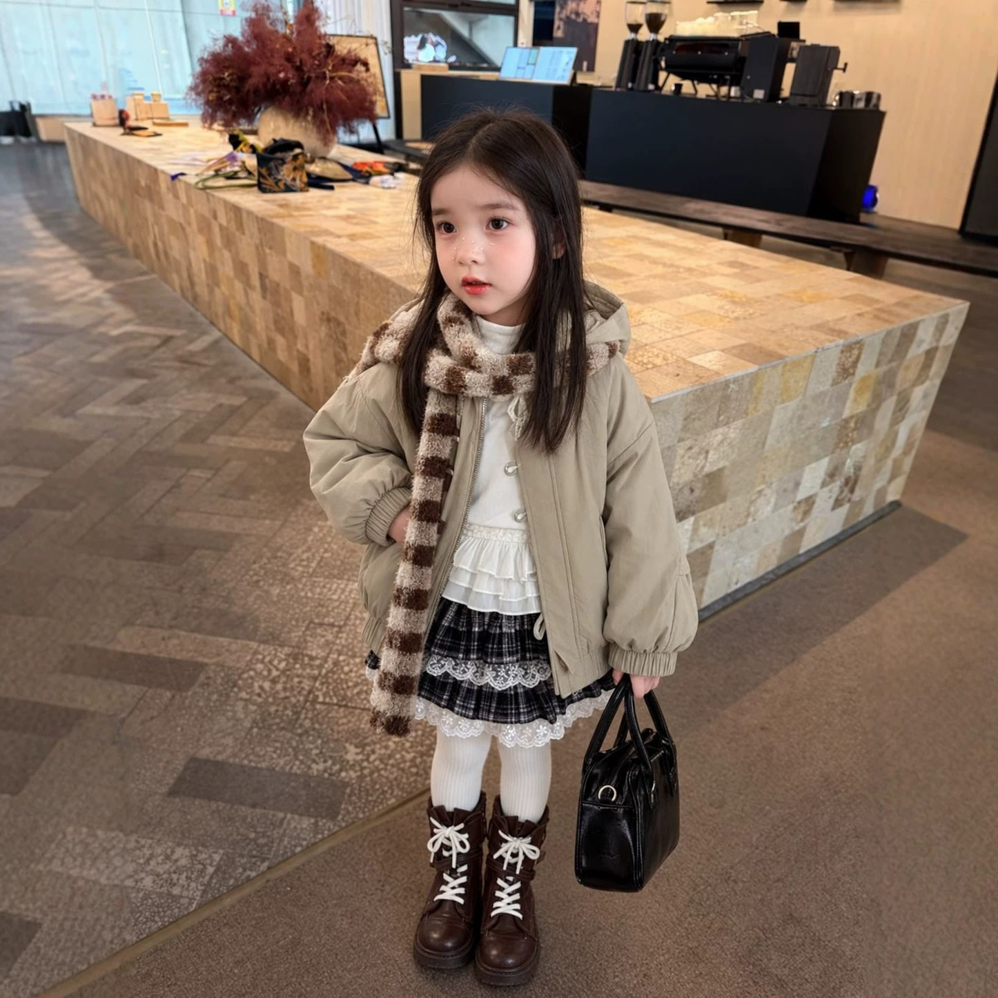 女童棉服冬装2026新款宝宝加绒加厚保暖棉衣儿童洋气棉袄风衣外套