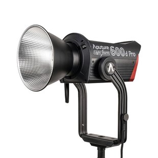 600D PRO 直播灯光 武汉威亿 出租 直播设备灯光租赁 爱图仕