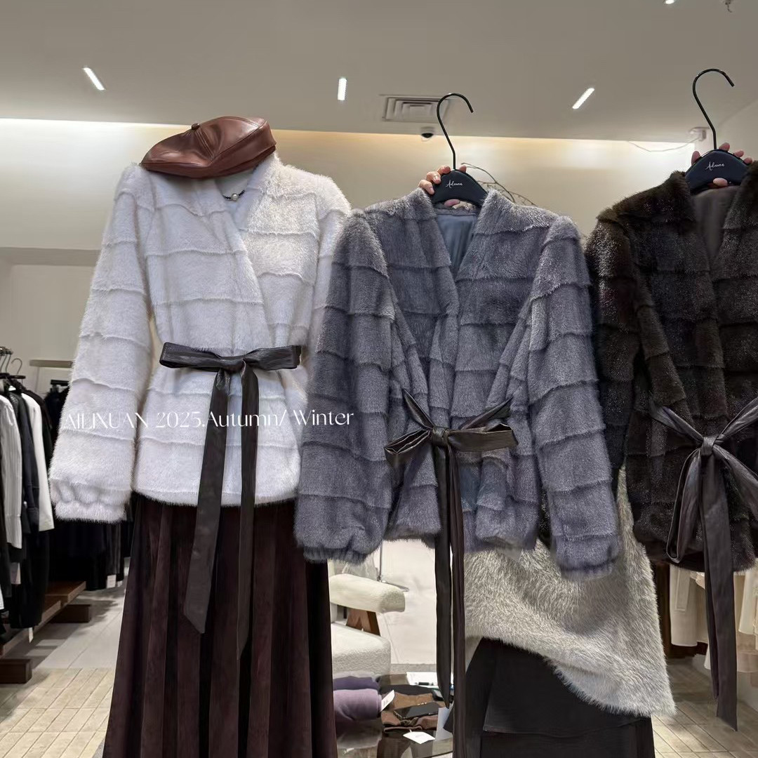 AILIXUAN-冬上新法式气质仿水貂毛拼接系带短外套DS0957