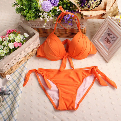 新款性感三点式温泉荧光绿比基尼