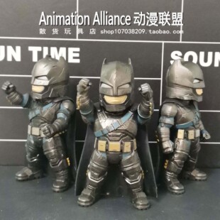 正版散货复仇者钢铁侠重甲蝙蝠侠手办公仔动漫模型车载摆件玩具