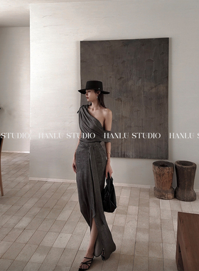HanLu studio品牌小众原创解构荡领褶皱立裁收腰显瘦灰色无袖上衣