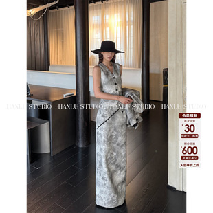HanLu studio品牌线·原创高ji清冷灰色亚麻肌理高腰直筒半身长裙