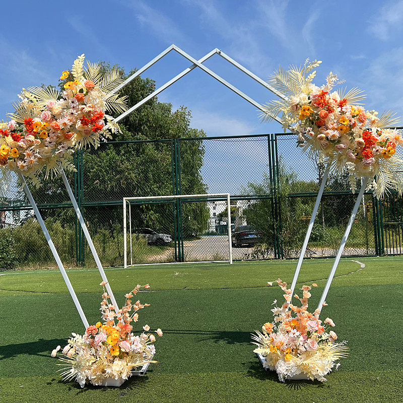 新款婚庆道具铁艺五边形拱门背景架几何花门婚礼舞台背景装饰花艺
