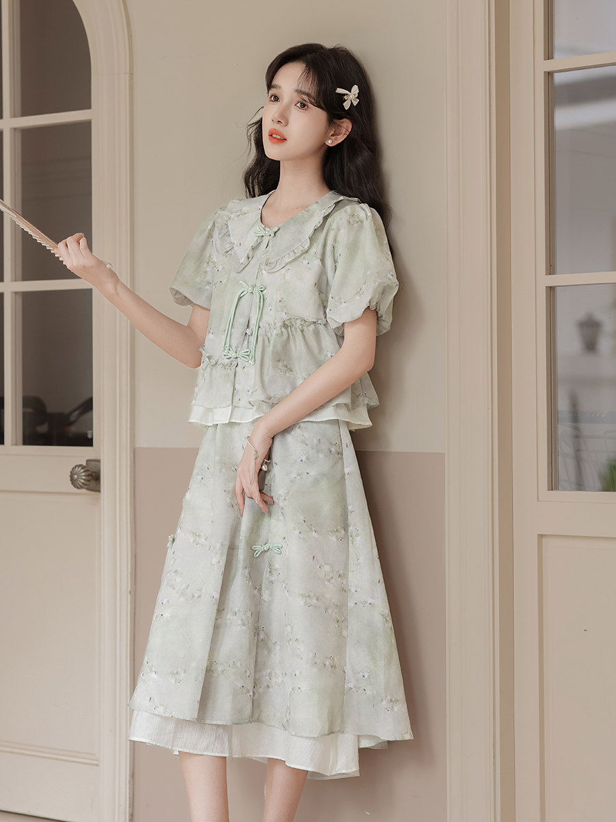 디자인 감각 틈새 새로운 중국 스타일 여성 여름 소녀 젊은 스타일 국가 스타일 문학 복고풍 쉬폰 탑과 스커트 정장