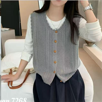 韩版宽松显瘦针织马甲女2025新款