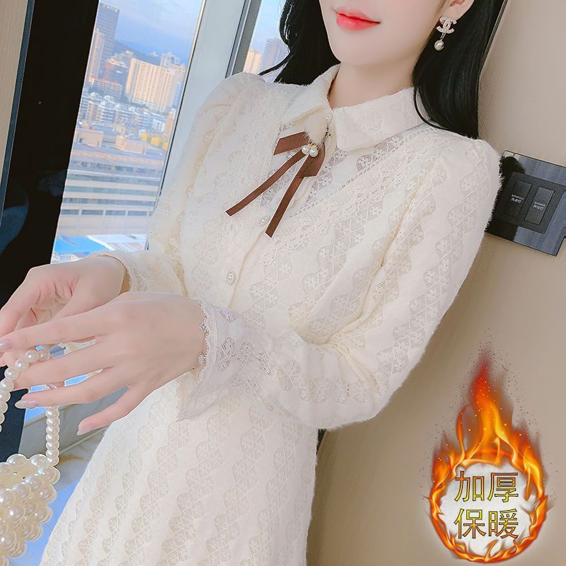 蕾丝加绒连衣裙子女秋冬装2025年新款高级感百搭收腰显瘦打底仙女
