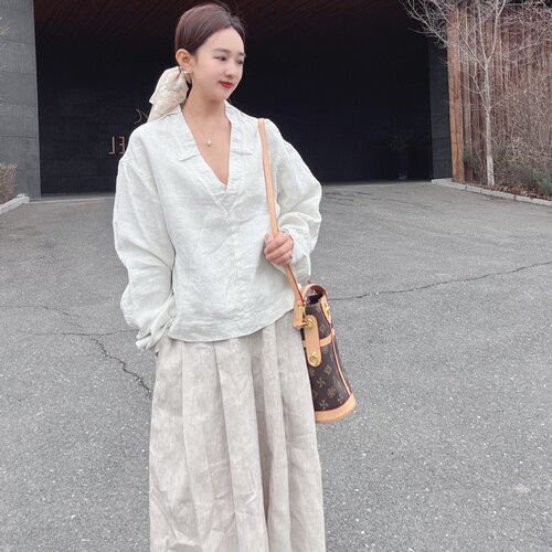 2026新款亚麻V领薄款短外套女