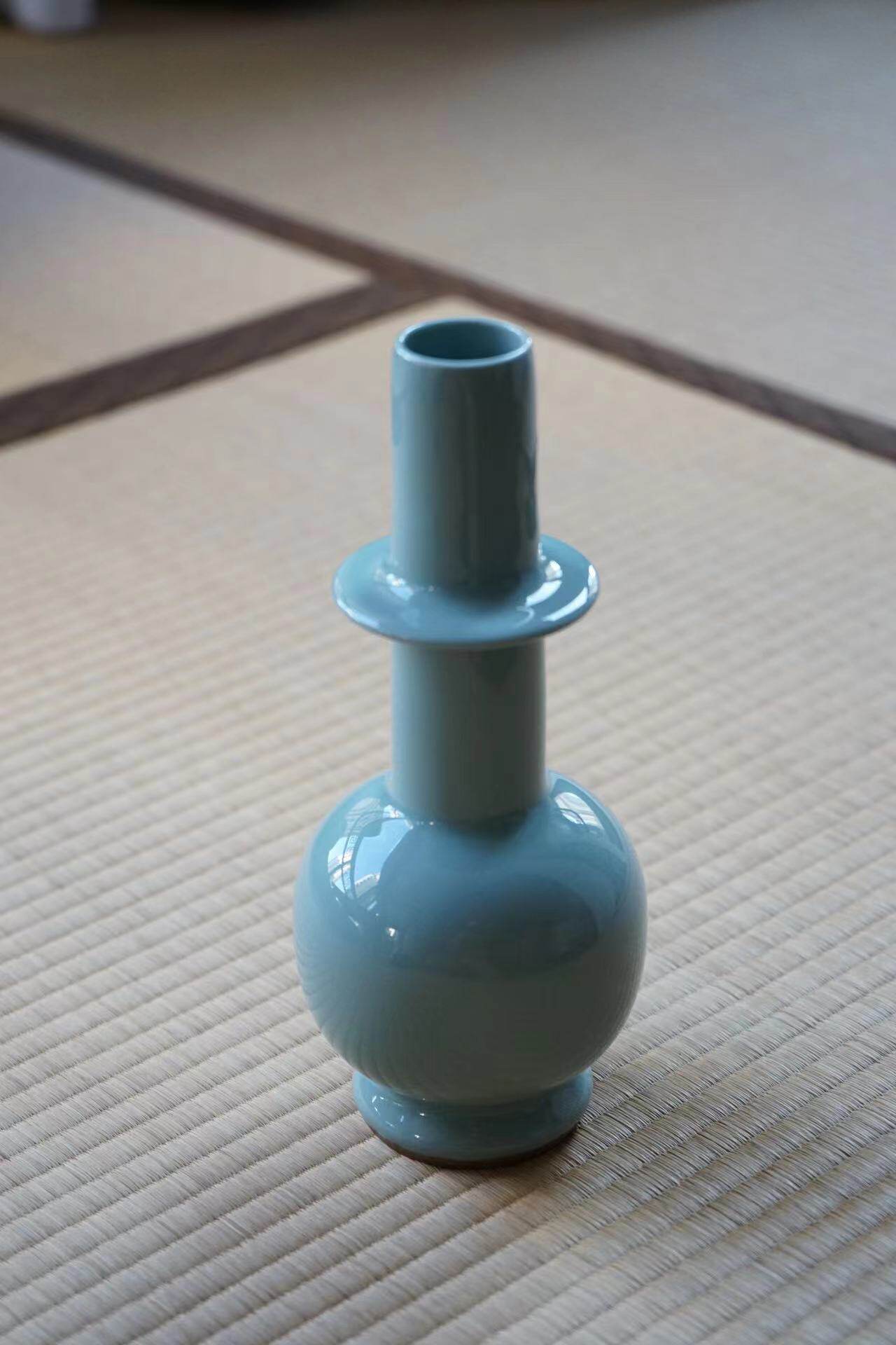 二代苏山 青瓷花瓶 吉字瓶 锯钉修复 在铭 青瓷花瓶 茶室空间插花