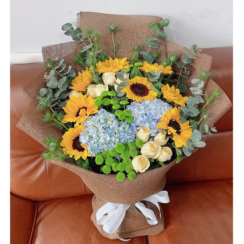 长春鲜花店同城速递配送向日葵香槟玫瑰绣球花束生日祝福送花