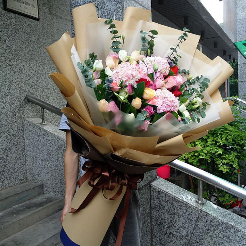 绣球玫瑰巨型花束1米高大花束生日鲜花送花长春鲜花速递同城花店