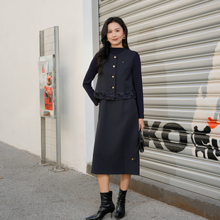 轻奢风马甲两件套连衣裙女2026早春新款时尚高级感收腰显瘦套装裙