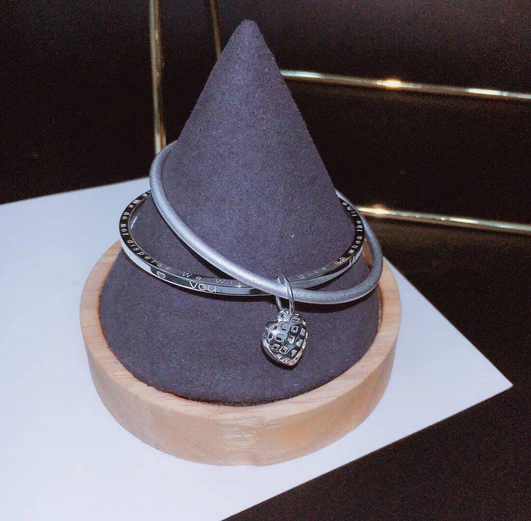 999银Iloveyou英文古法双环镂空爱心纯银女手镯简约送女友闺蜜