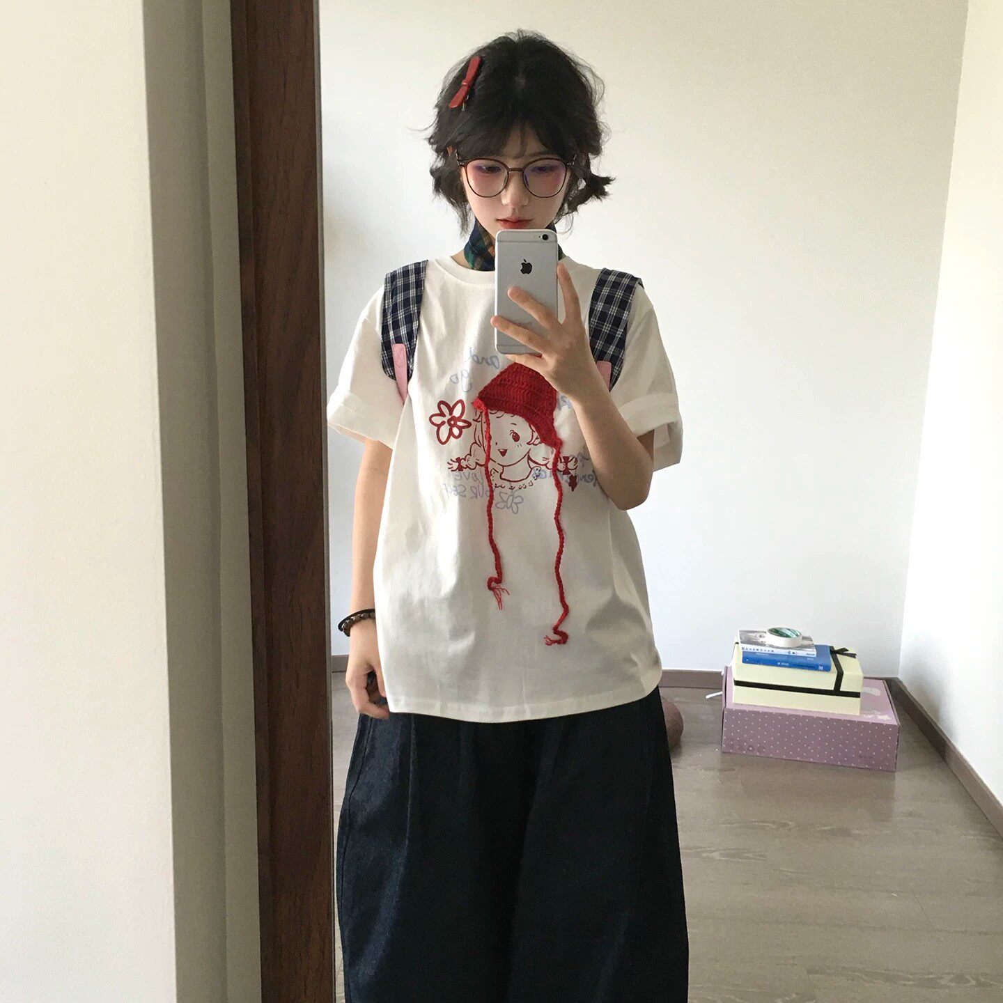 韩系小红帽白色短袖T恤女2026新款夏季宽松设计感小众巨好看上衣