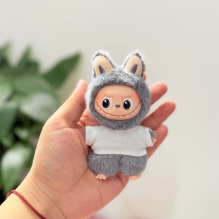 拉布布适配4代迷你款娃衣配饰Labubu毛绒搪胶玩偶帽子白T装扮服饰