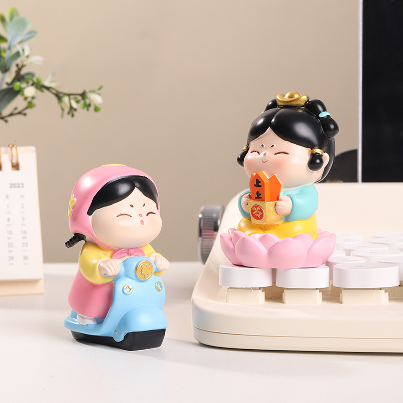 唐小圆国潮仕女手办文创市集摆件创意趣味办公室解压公仔工位