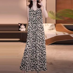 夏季新款法式气质高端大码超显瘦吊带连衣裙女夏款度假风过膝长裙