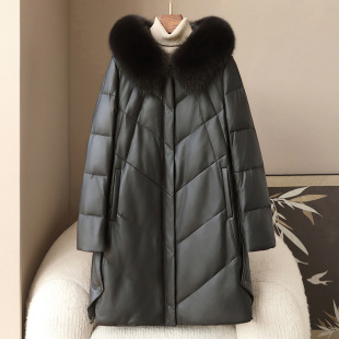 憨厚2025冬新款真皮鹅绒羽绒服女绵羊皮狐狸毛领宽松中长款皮衣