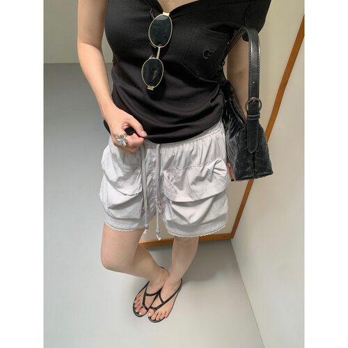 百搭～休闲百搭尼龙工装短裤女夏新款拼接蕾丝设计感休闲短裤两色