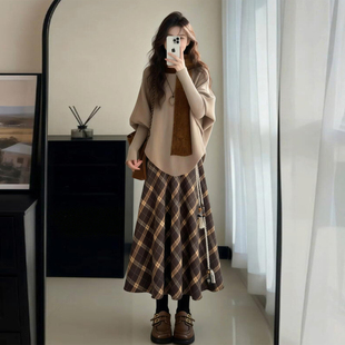 长裙两件套装 韩系巨好看穿搭一整套2026新款 毛衣连衣裙子女秋冬季