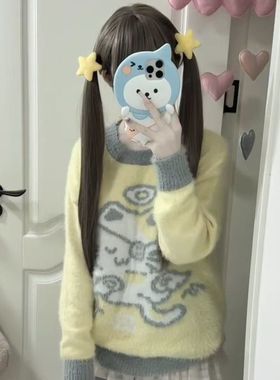 浅黄色猫咪图案毛绒毛衣女复古小众宽松针织上衣