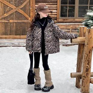 法国Uamtor女童豹纹羽绒服2025新款冬季两面穿白鸭绒连帽面包服