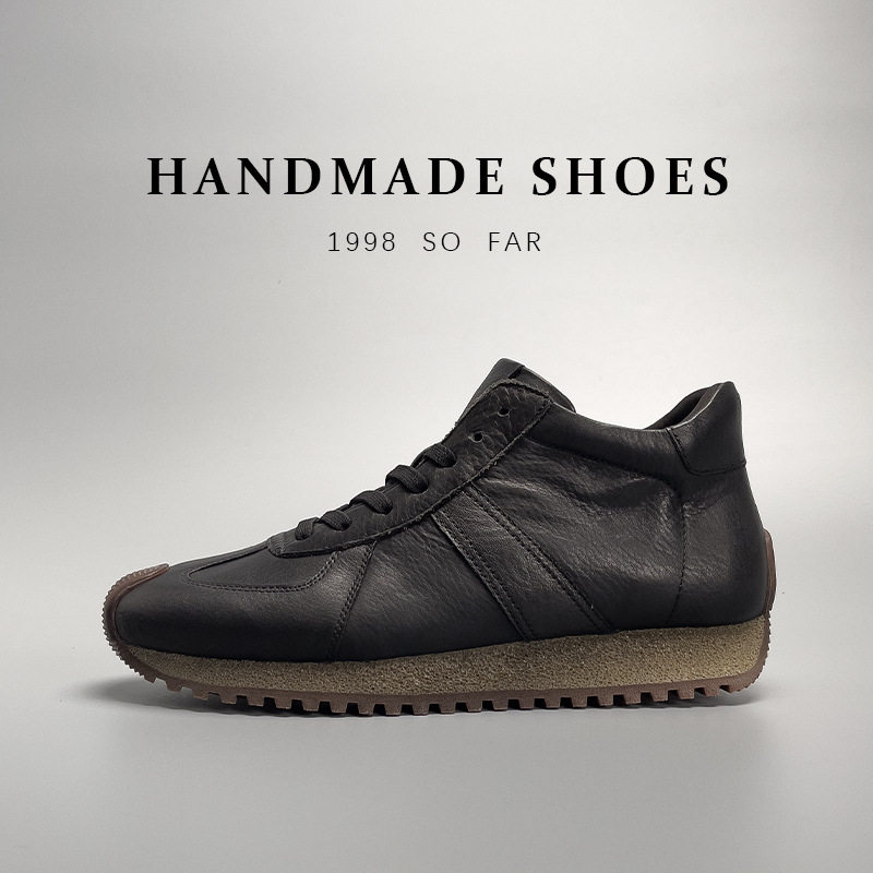 硬派黑色马丁靴时尚高档中帮靴子真皮阿甘鞋男士正宗牛皮运动男靴