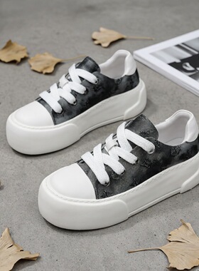 2026新款男鞋百搭透气牛仔帆布鞋时尚厚底休闲板鞋潮青年轻便潮鞋