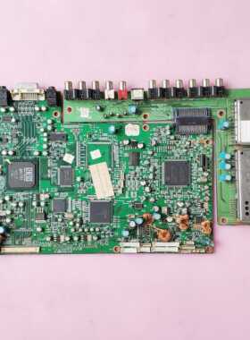 长虹  CHD-TD270F8 主板 JUJ7.820.088-6 屏  V270W1-L04