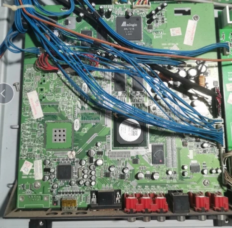 创维 32L16HC 42L16HC 主板 5800-V8T1G0/Y8T1G0-00 LC420WX5