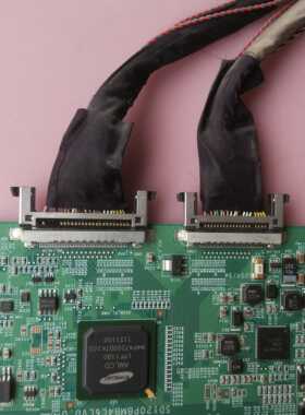 长虹 3DTV46880i 屏线 一对