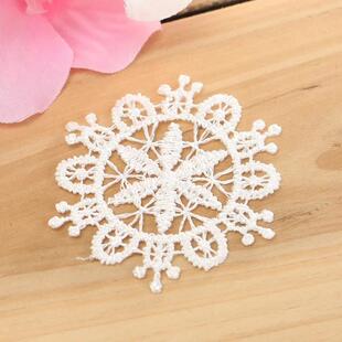 1pcs White Mini Cute Snowflake Shape Appliques Patch Embroid