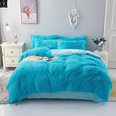 PlushFffyBeddinganket
